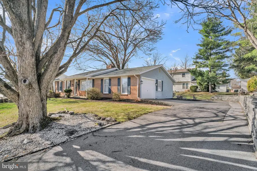 3604 Kent Dr, Mechanicsburg, PA 17050 - #2