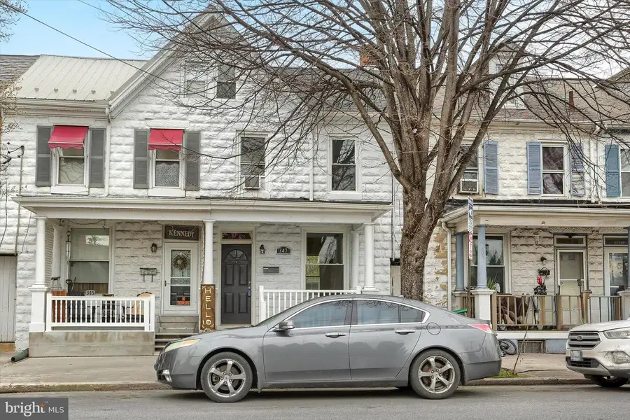 347 E Louther St, Carlisle, PA 17013 - #2