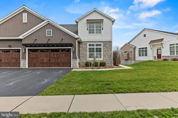 798 Aurora Drive, MECHANICSBURG, PA 17055