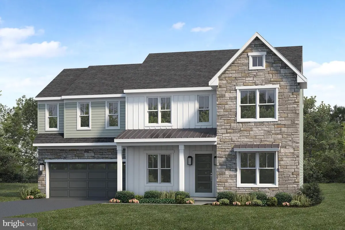 2231 S Autumn Chase Dr, Mechanicsburg, PA 17055 - #1