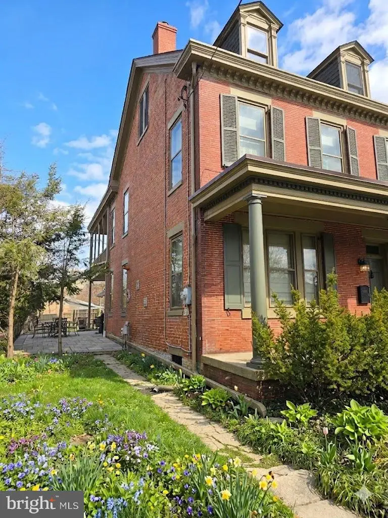 304 S West St, Carlisle, PA 17013 - #3