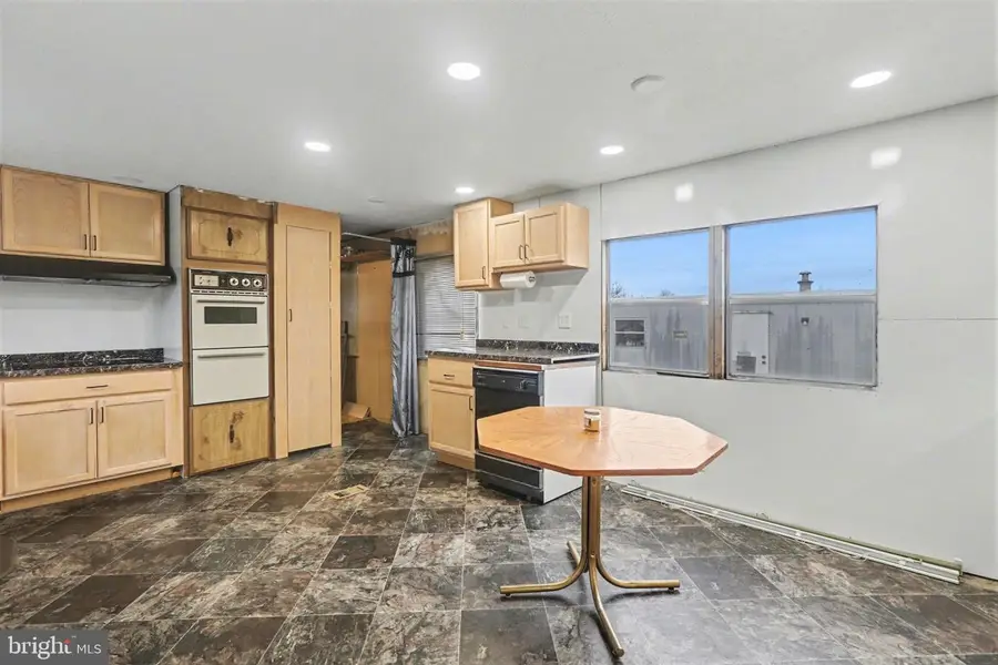 9 Demi Ct, Carlisle, PA 17015 - #2