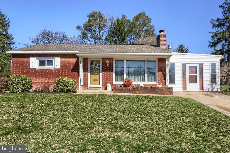 1855 Holly Dr, Camp Hill, PA 17011 - #2