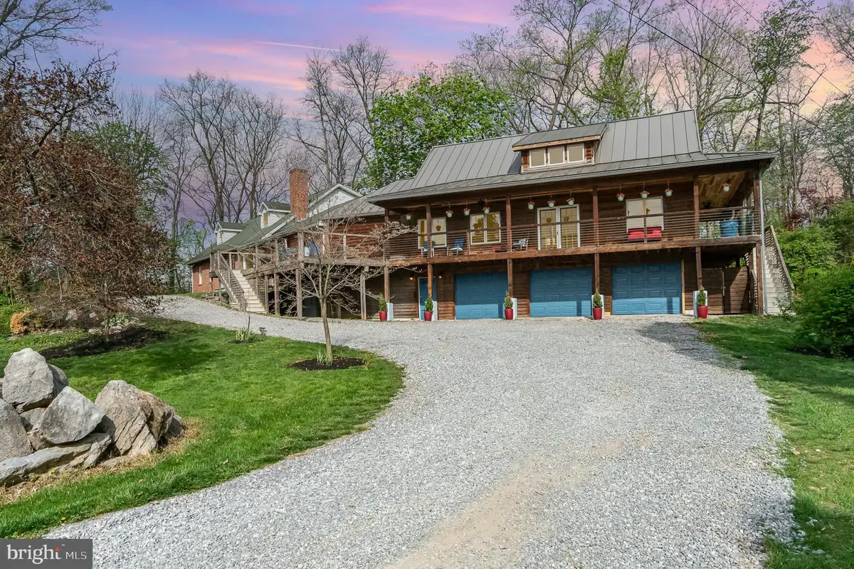 99 Fogelsanger Rd, Shippensburg, PA 17257 - #1