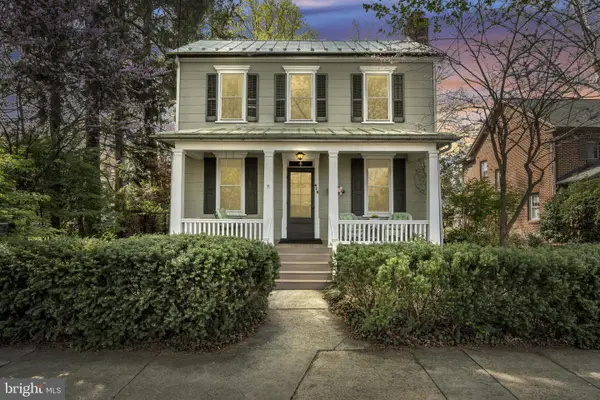 416 Walnut St, CARLISLE, PA 17013