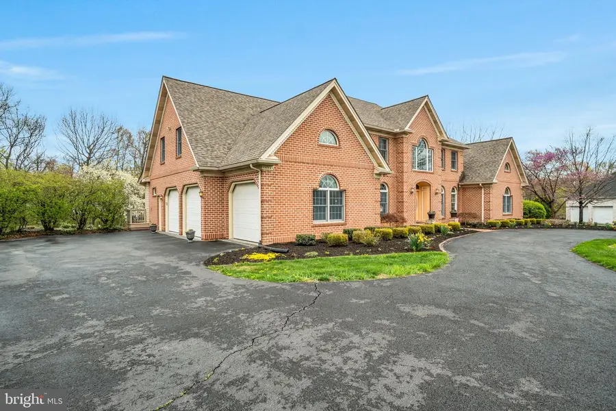 2004 Mountain Pine Dr, Mechanicsburg, PA 17050 - #3