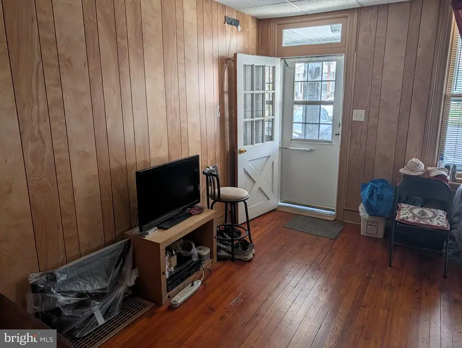 206 Herman Ave, Lemoyne, PA 17043 - #3