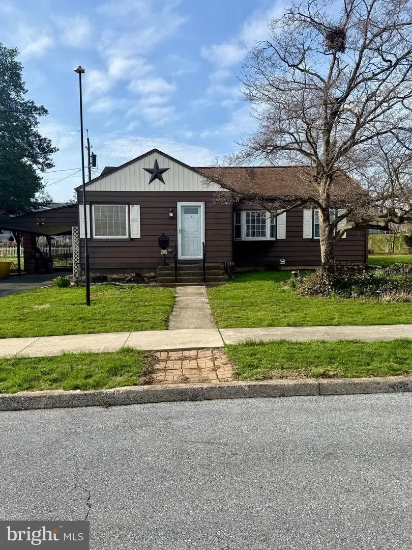 1309 Kingsley Rd, Camp Hill, PA 17011 - #1