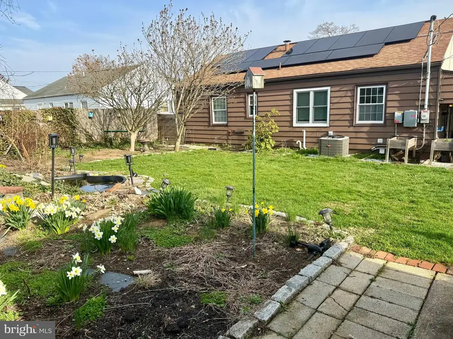 1309 Kingsley Rd, Camp Hill, PA 17011 - #3