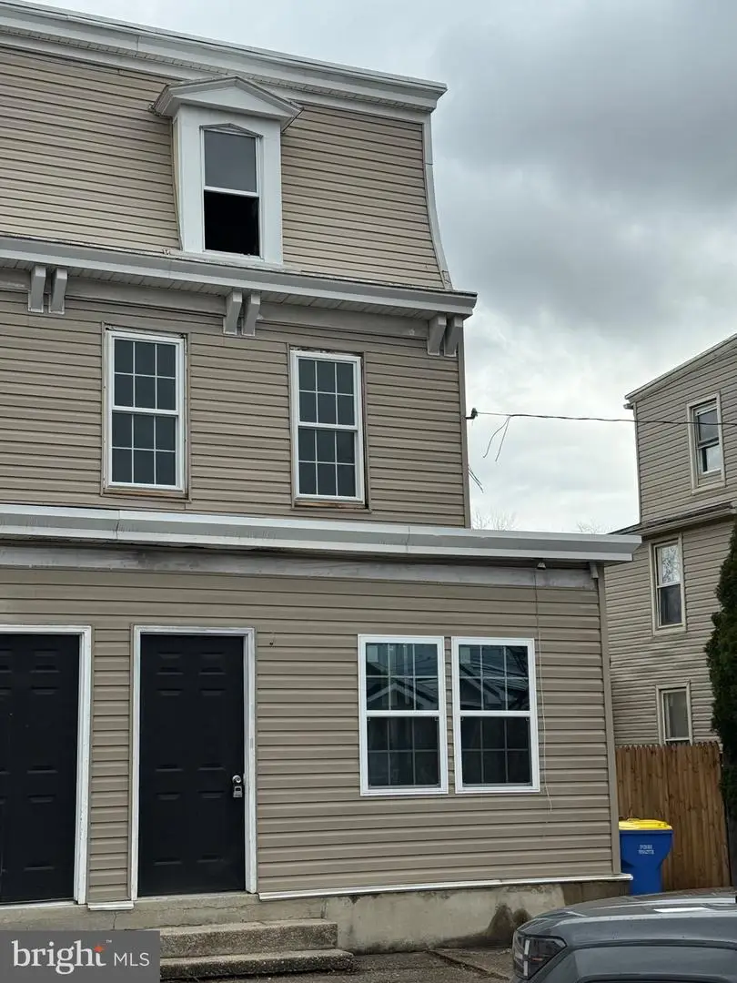 225 Market St, New Cumberland, PA 17070 - #1