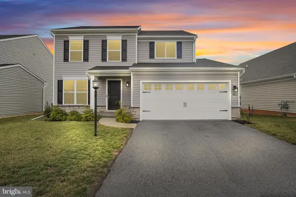 944 W North Street St, CARLISLE, PA 17013