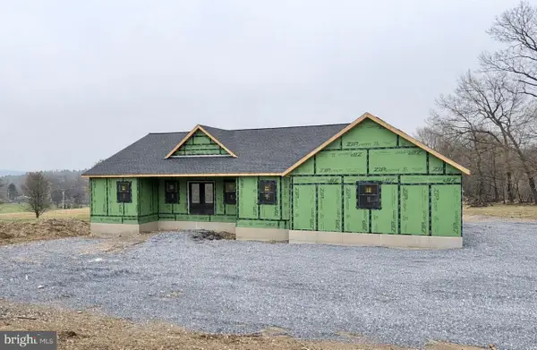 51 Holly Estates Dr, GARDNERS, PA 17324