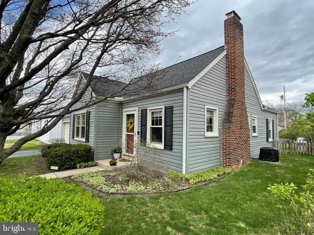 644 Highland Avenue, Mount Holly Springs, PA 17065 - #2