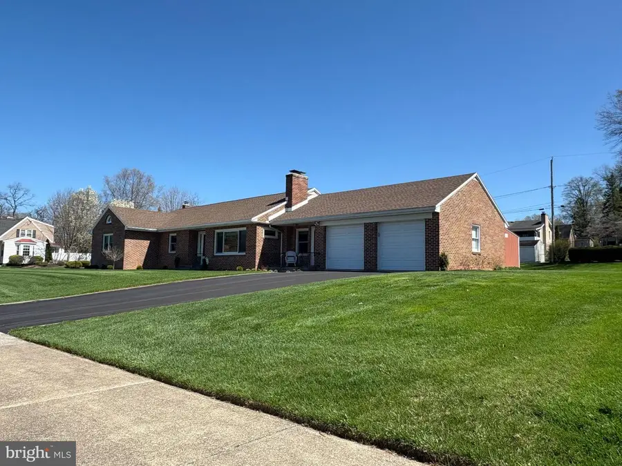 630 Charles St, Shippensburg, PA 17257 - #2