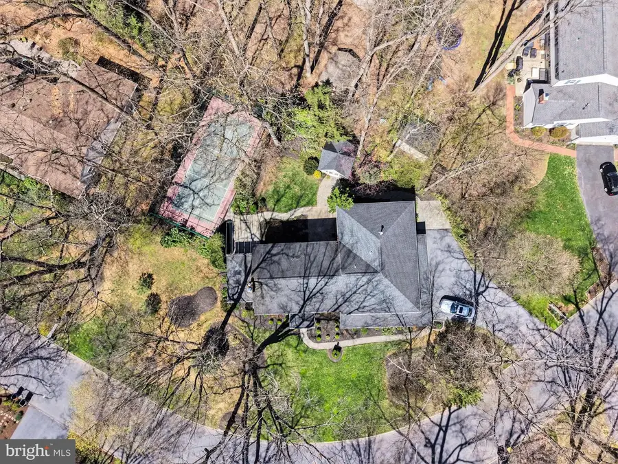 5016 Woodbox Ln, Mechanicsburg, PA 17055 - #2