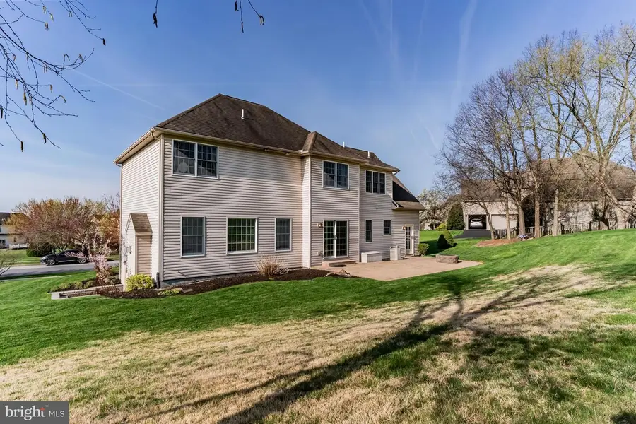 8 Bayberry Rd, Carlisle, PA 17013 - #3