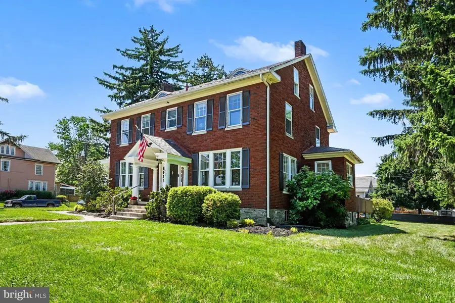 623 3rd St, New Cumberland, PA 17070 - #3