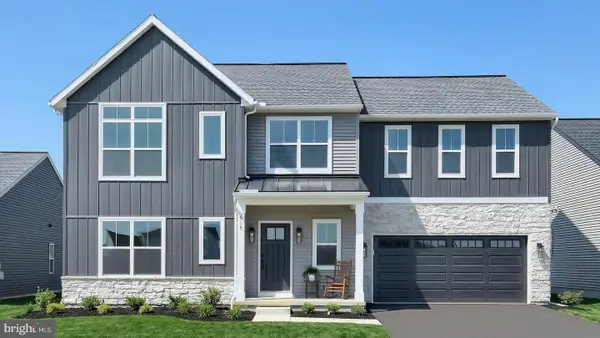 615 Estate Dr, MECHANICSBURG, PA 17055