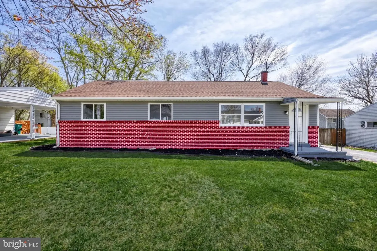 6 Stephen Rd, Camp Hill, PA 17011 - #1