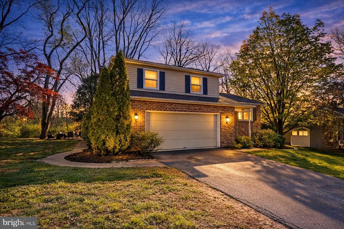 803 Dunbar Rd, Carlisle, PA 17013 - #1