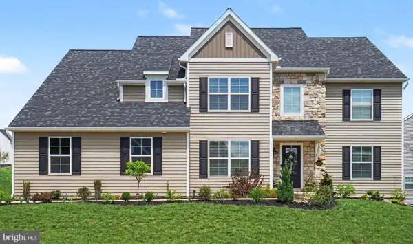 475 Apple Hollow Road, MECHANICSBURG, PA 17055
