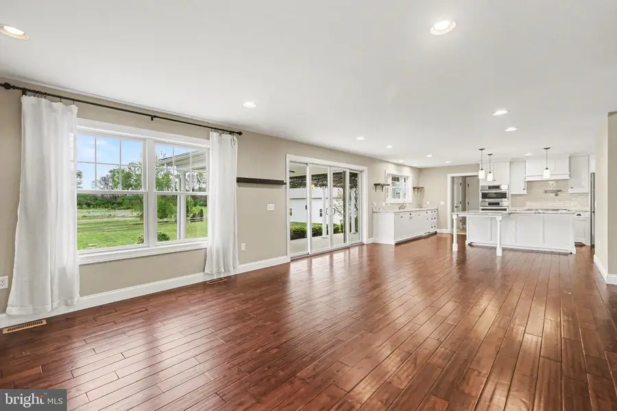 1227 W Trindle Rd, Mechanicsburg, PA 17055 - #3