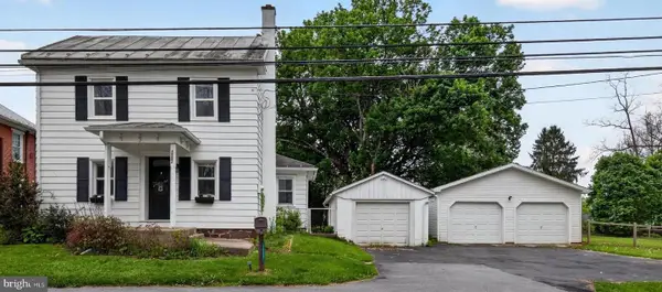 1552 Main St, MECHANICSBURG, PA 17055