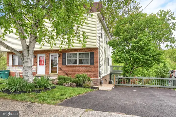 619 Erford Rd, CAMP HILL, PA 17011