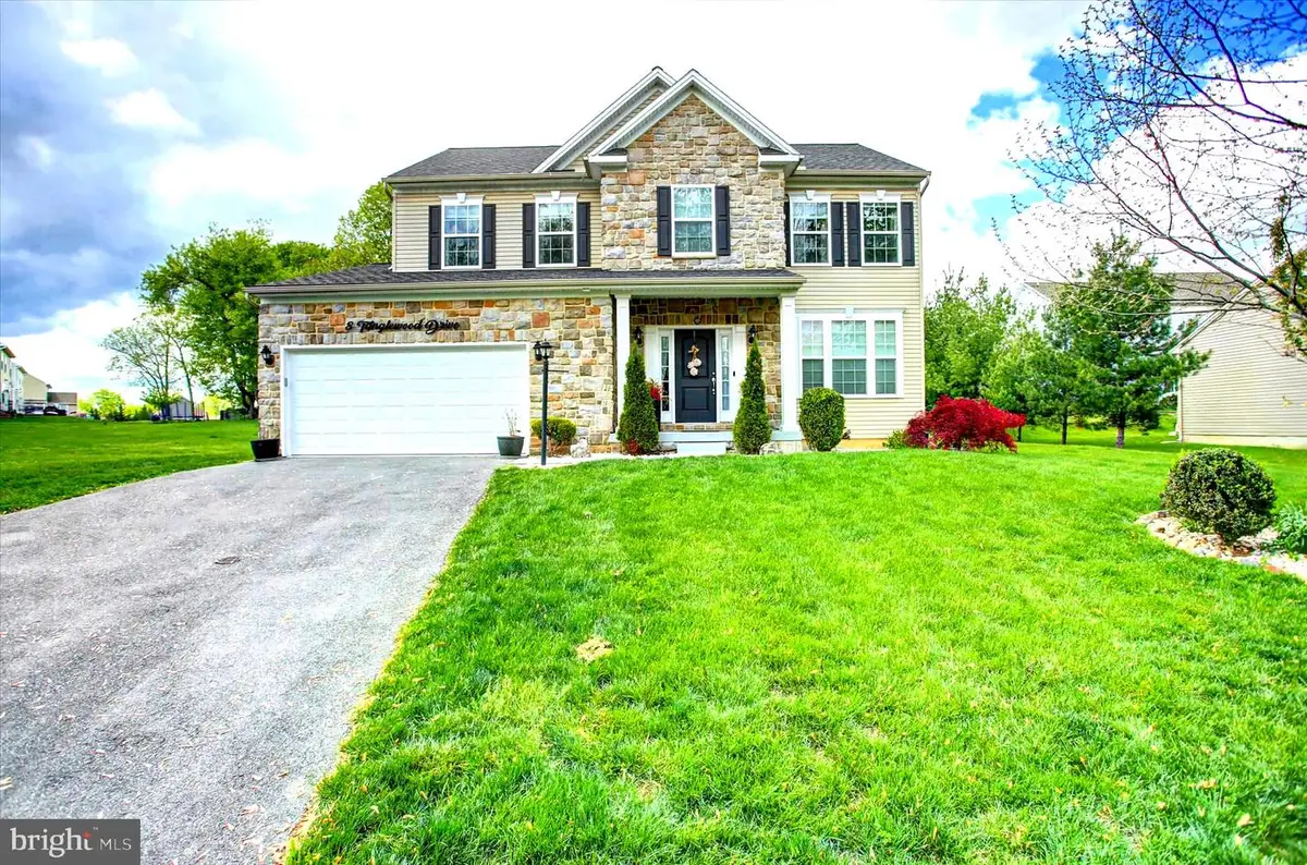 8 Tanglewood Dr, Mechanicsburg, PA 17050 - #1