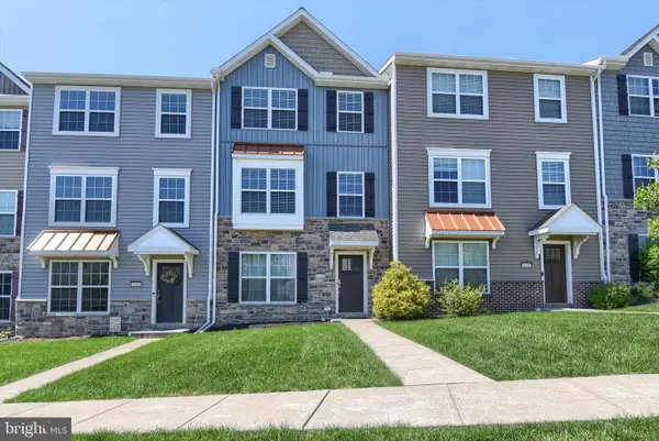 4350 Wild Orchid Ln, ENOLA, PA 17025