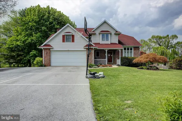 64 Diller Drive, SHIPPENSBURG, PA 17257