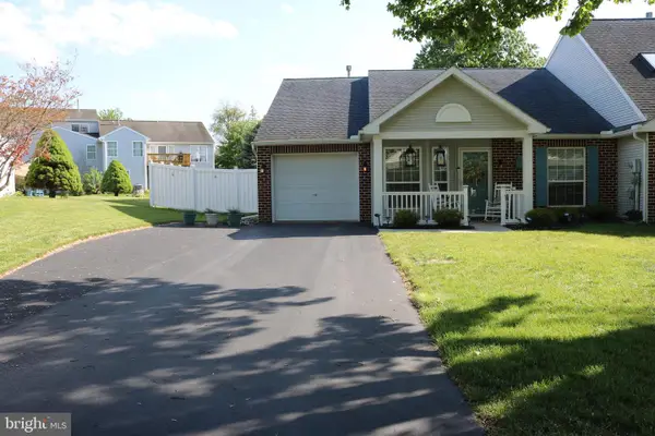 67 Greenfield Drive, CARLISLE, PA 17015