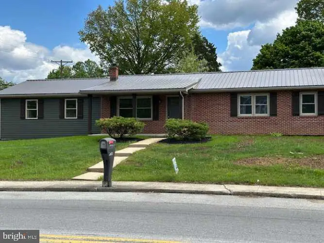520 E Orange Street, Shippensburg, PA 17257 - #1