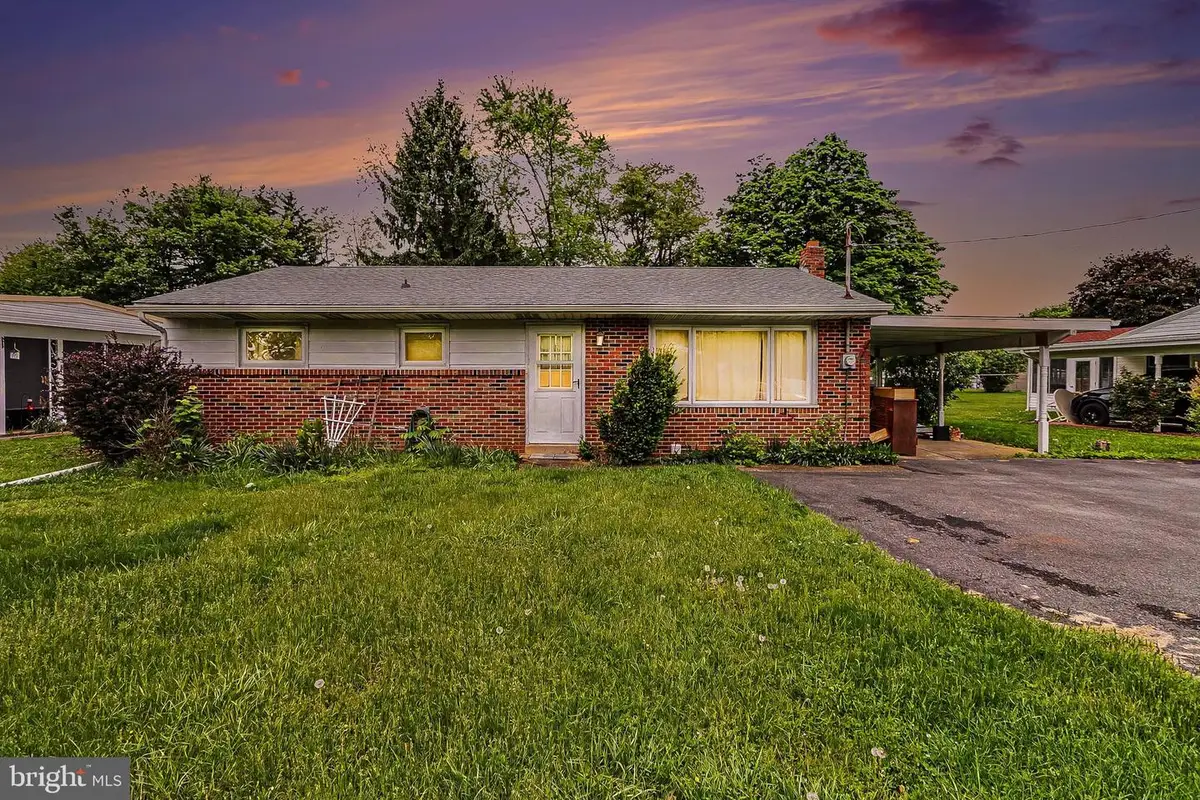 17 Hogestown Road, Mechanicsburg, PA 17050 - #1