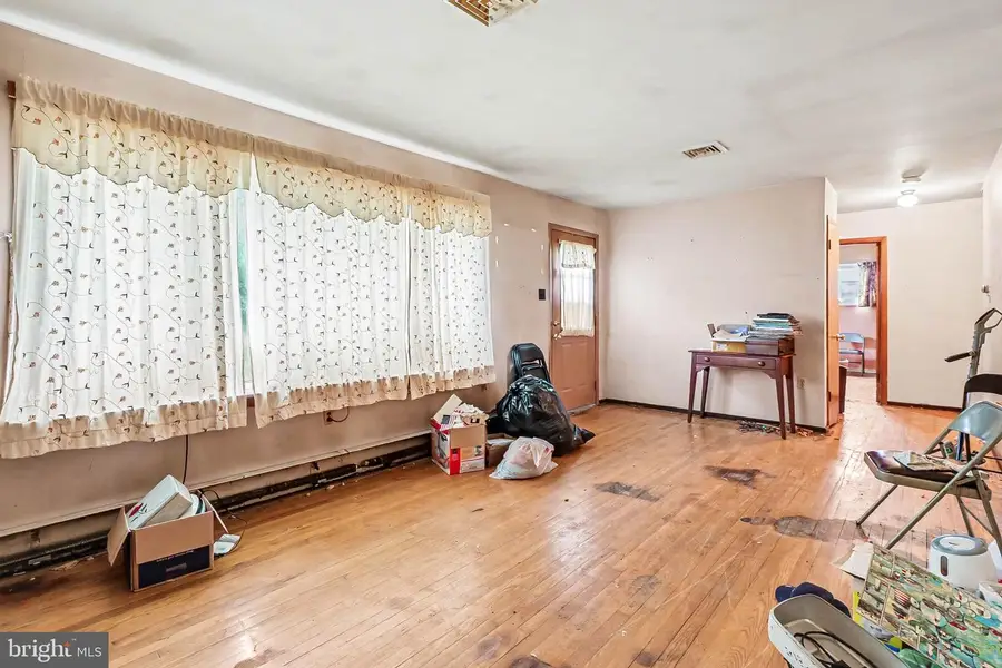 17 Hogestown Road, Mechanicsburg, PA 17050 - #2