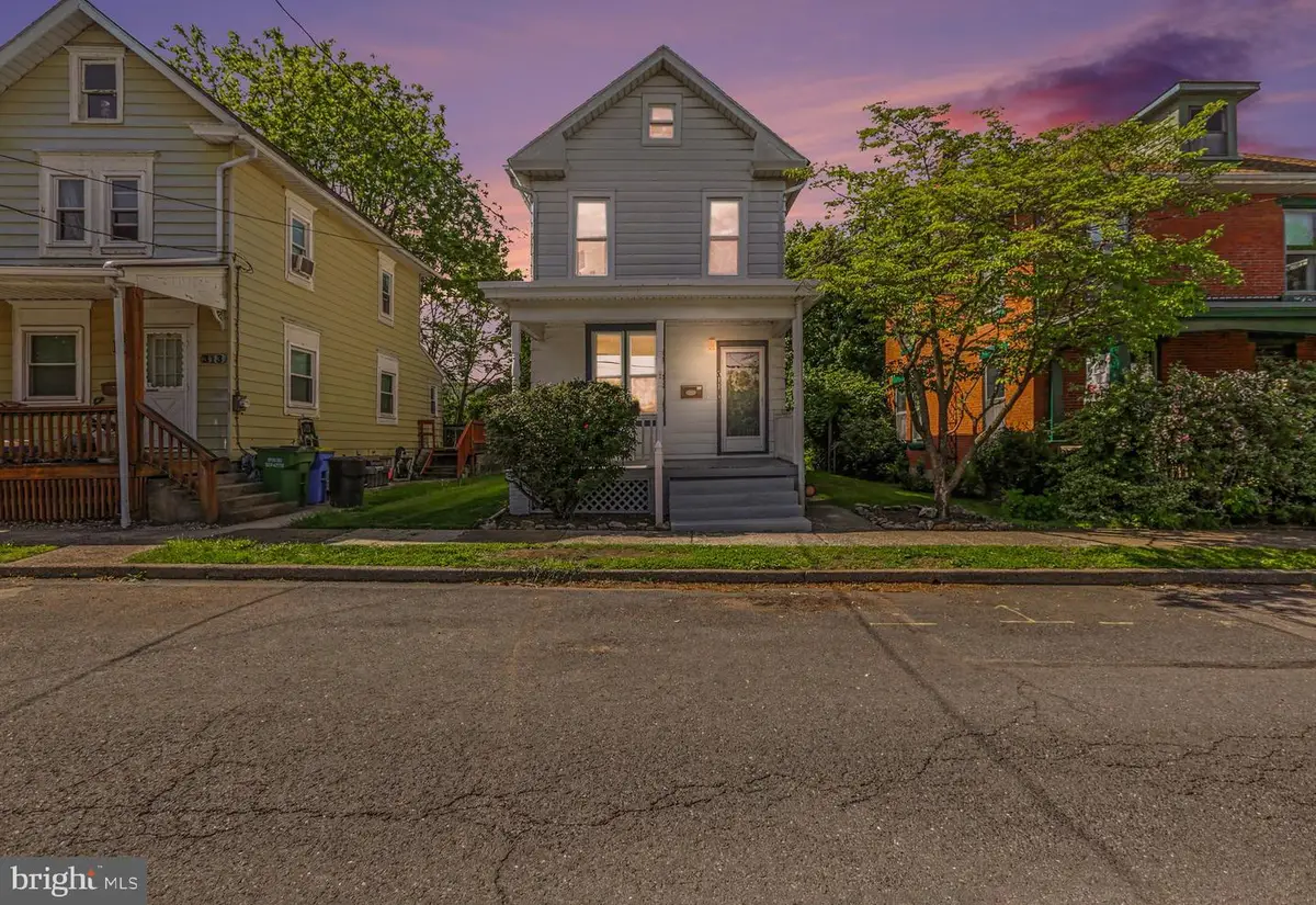 311 10th St, New Cumberland, PA 17070 - #1