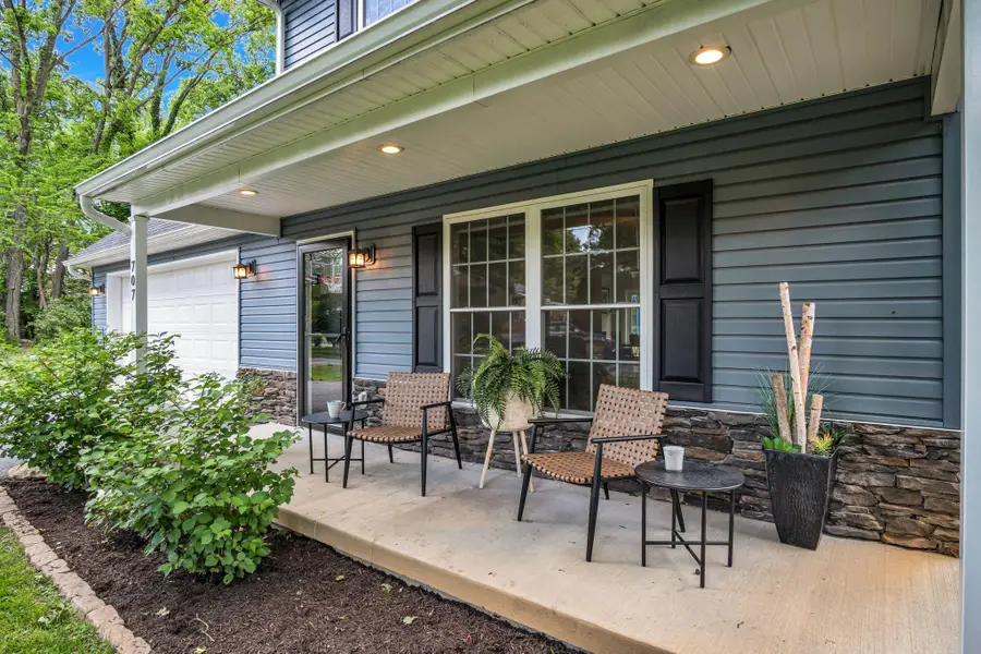 707 Belmont, Mechanicsburg, PA 17055 - #2