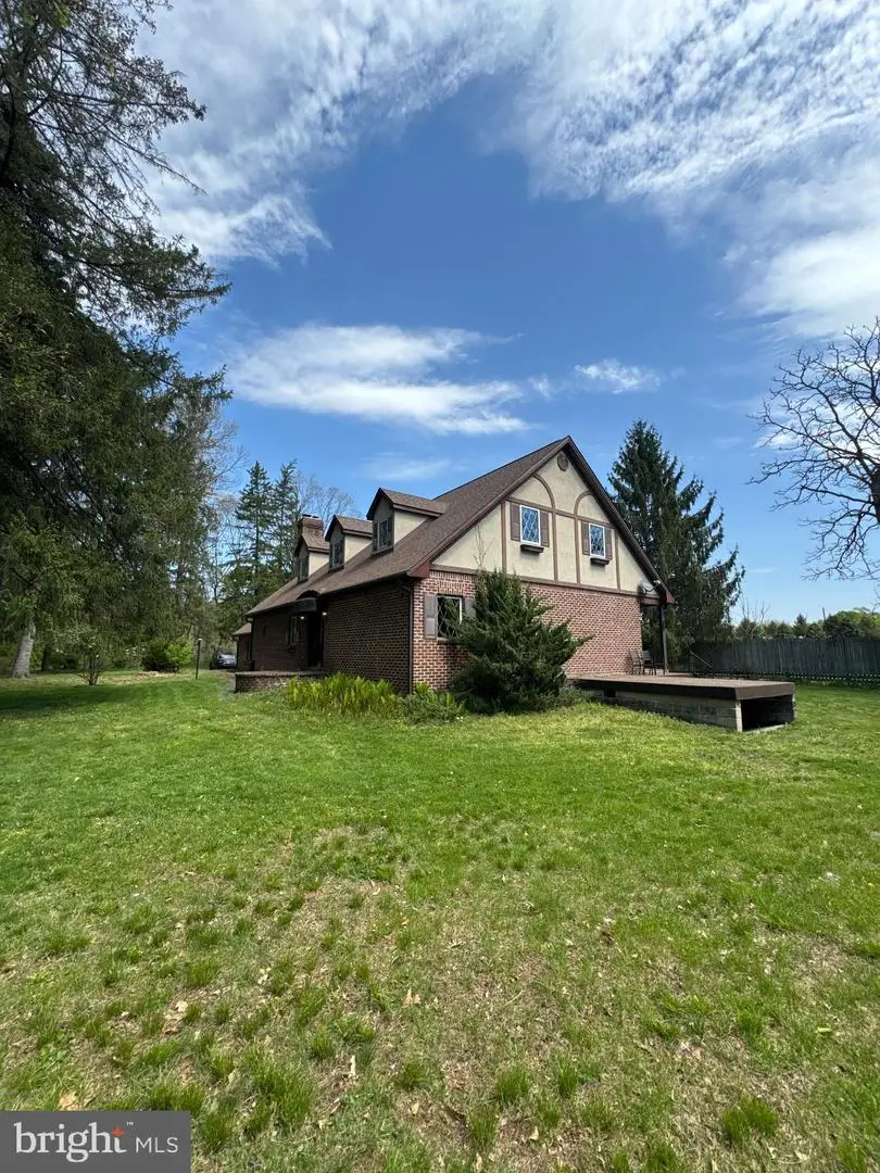 1 Barnitz Rd, Carlisle, PA 17015 - #2