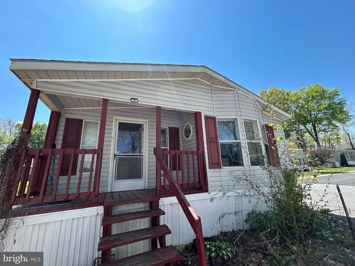 132 Virginia Beach Ave, Carlisle, PA 17015 - #1