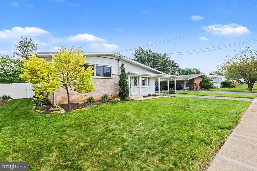 105 June Dr, Camp Hill, PA 17011 - #2