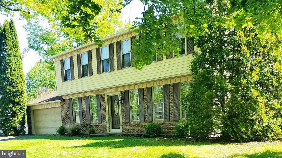 866 Mandy Ln, Camp Hill, PA 17011 - #1