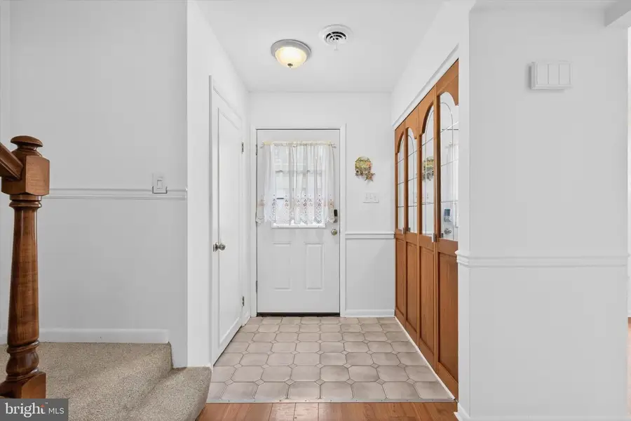 68 Drexel Pl, New Cumberland, PA 17070 - #3