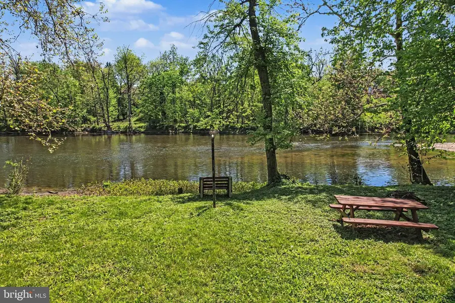 602 Sears Run Rd, Mechanicsburg, PA 17050 - #2