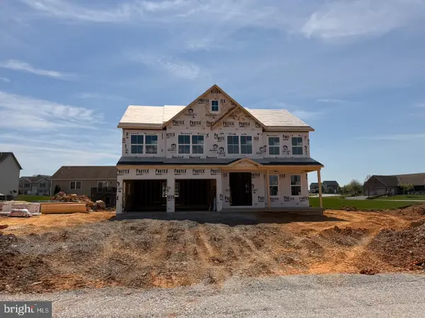 415 East Clarissa Dr, SHIPPENSBURG, PA 17257