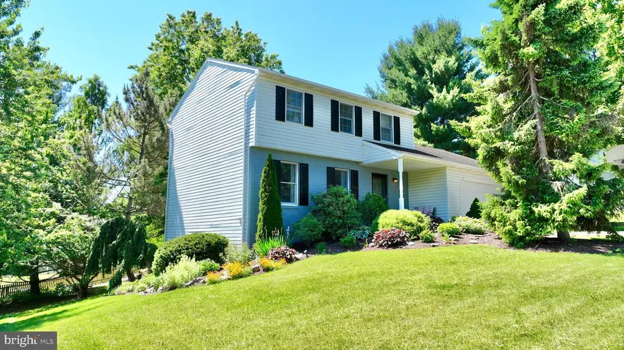 1017 Crystal Creek Dr, Mechanicsburg, PA 17050 - #2