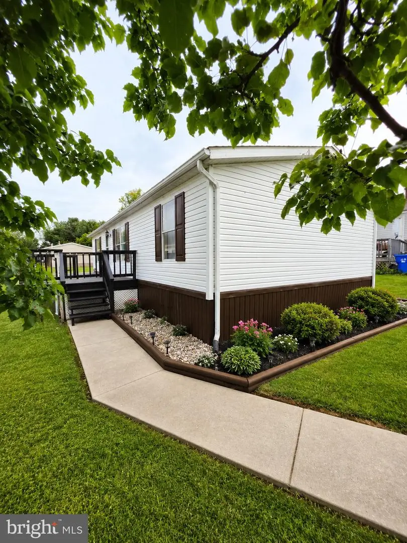 11 Spring Dr, Shippensburg, PA 17257 - #1