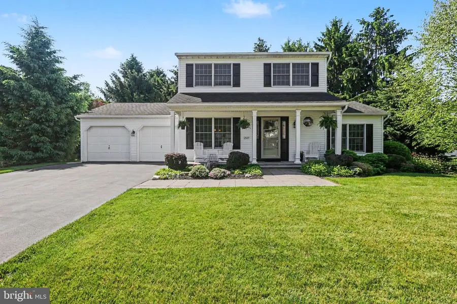 2427 Clover, Mechanicsburg, PA 17055 - #2