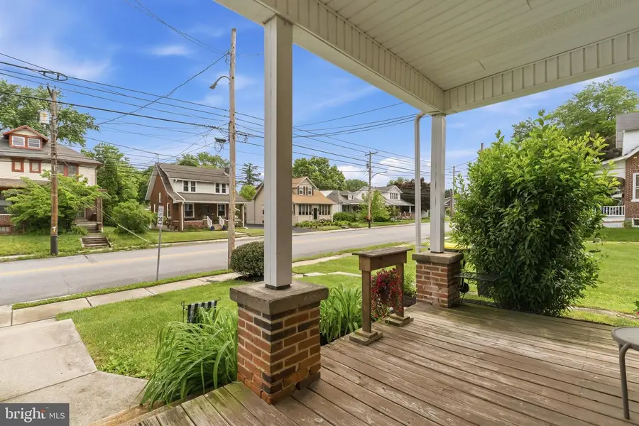 513 S 3rd St, Lemoyne, PA 17043 - #3