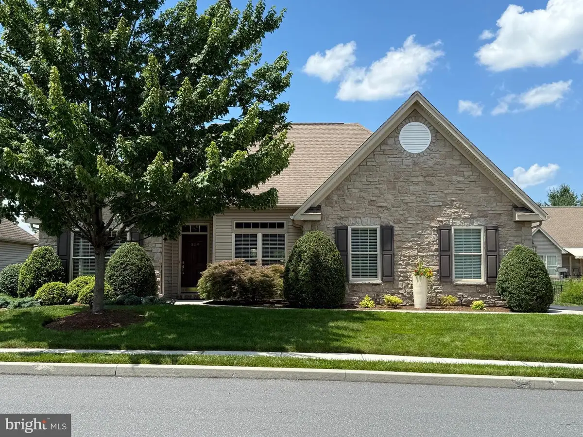 504 Nursery Dr S, Mechanicsburg, PA 17055 - #1