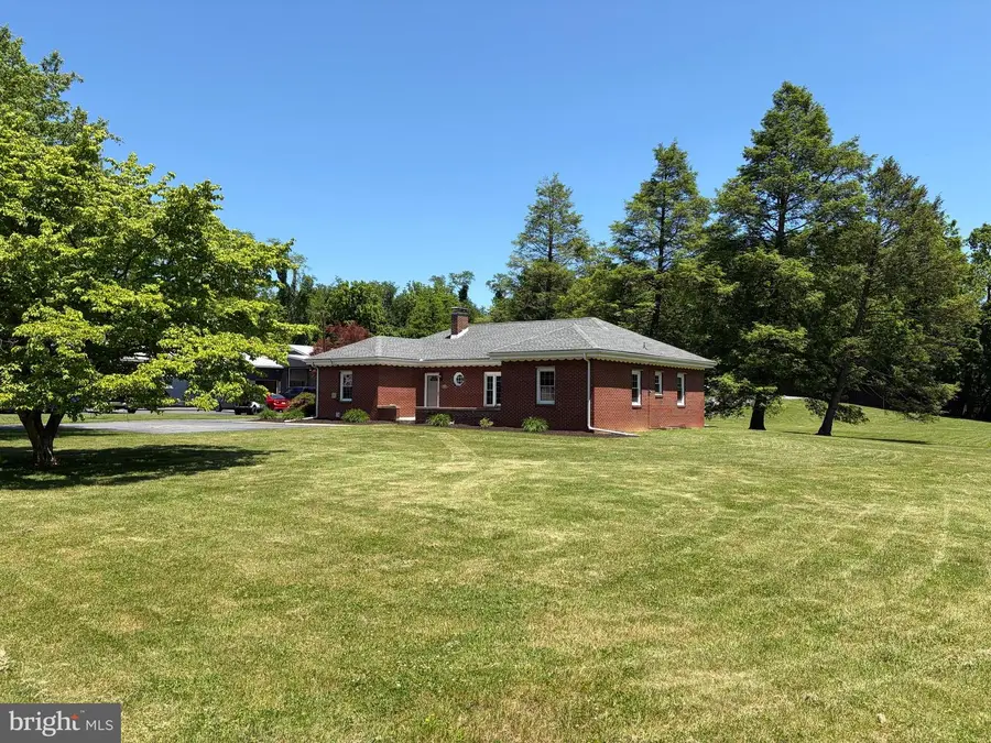 1001 S York Street, Mechanicsburg, PA 17055 - #2